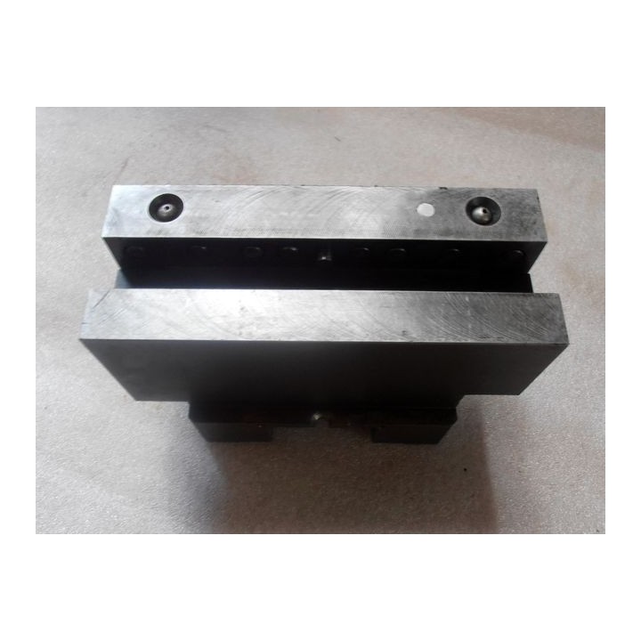 BERTHIEZ 220 x 180 mm tool-holders