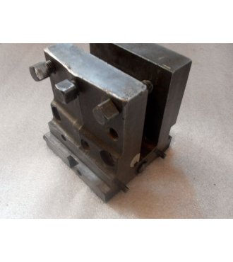 Portautensili per tornio BERTHIEZ modello TFM con corsa 220 x 180 mm