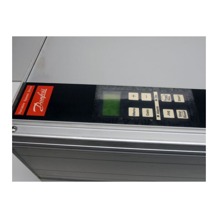 Danfoss VLT 3022 variable speed drive