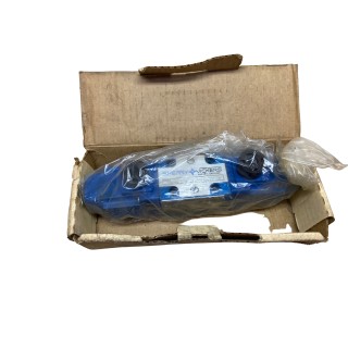 Valve VICKERS DG4V 3 2C UB 10 S300