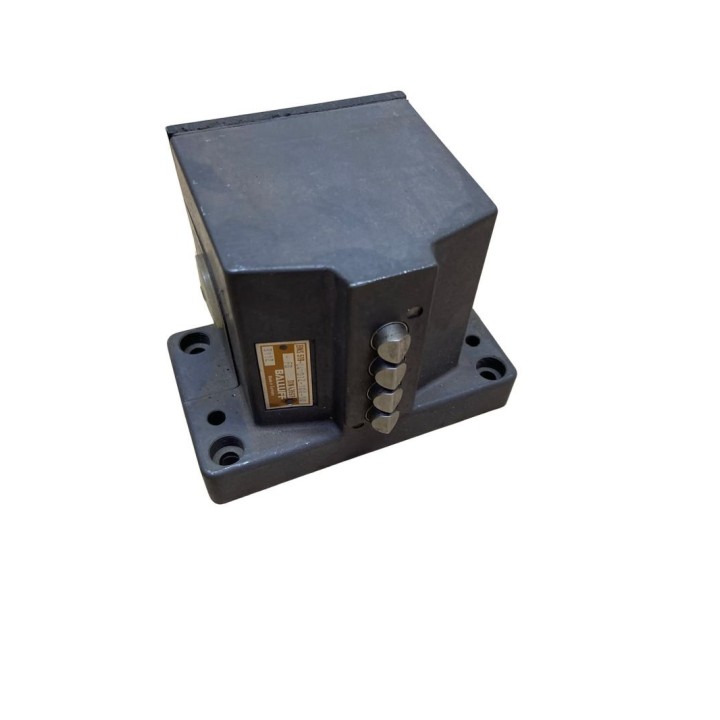 Boitier BALLUFF BNS 519-D4 D12-100-10-FD