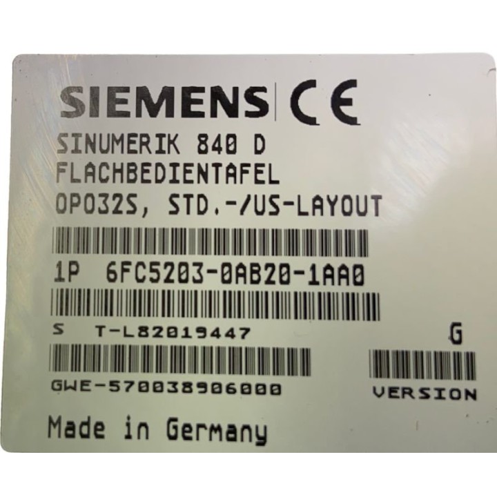 Pupitre SINUMERIK 840D SIEMENS 6FC5203-0AB20-1AA0 avec SIEMENS 6FC5210-0DA20-2AA1 et SIEMENS 77-964-2300