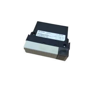 Carte Allen Bradley 1756-M08SE/B