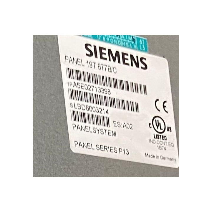 SIEMENS HMI IPC677C SIEMENS PANEL 19T 677B/V avec 6AV7894-0BD33-0BE0