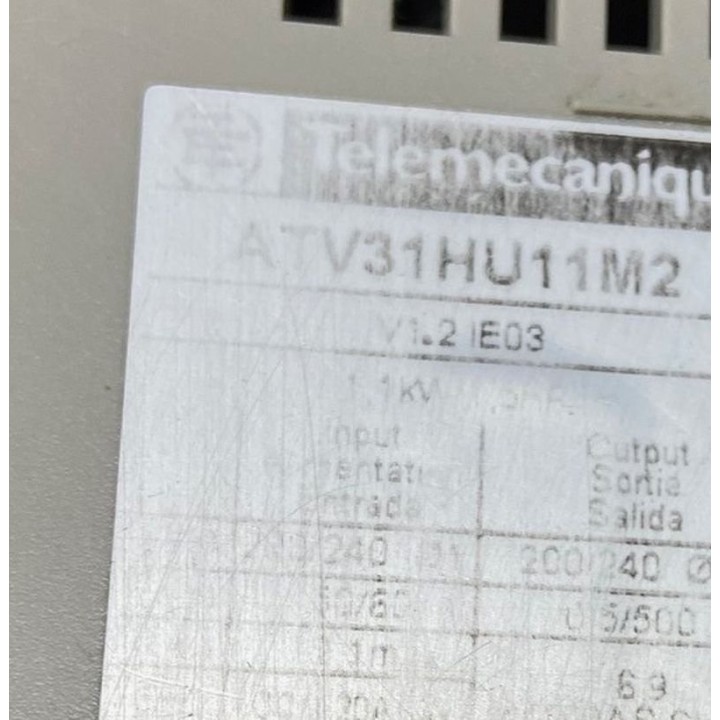 Variateur 1,1kw TELEMECANIQUE ATV31HU11M2