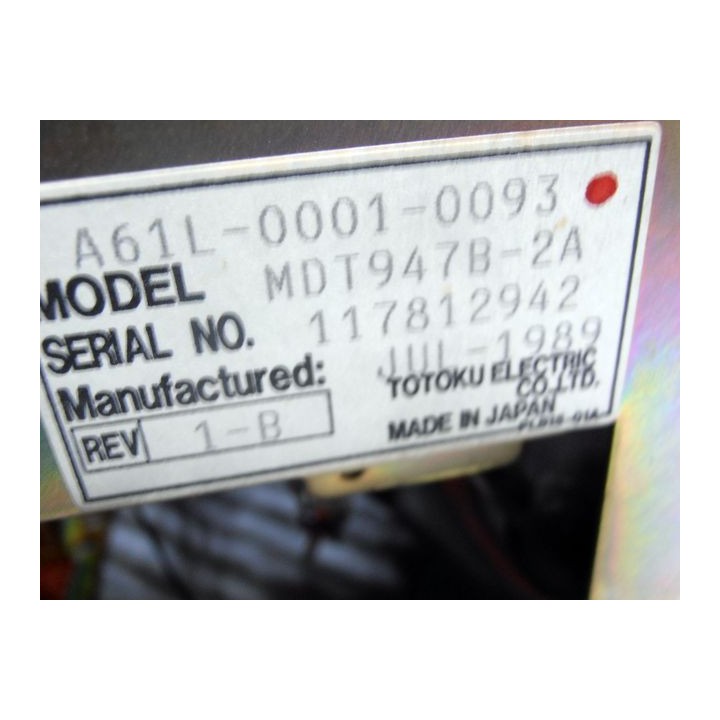 Fanuc 9" monochromer CRT-Bildschirm A61L-0001-0093 mit Fanuc-Tastatur N860-3117-T010