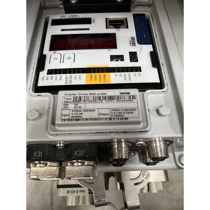 Variateur de vitesse 8400 protec LENZE E84DSMBC7514R2SLCE