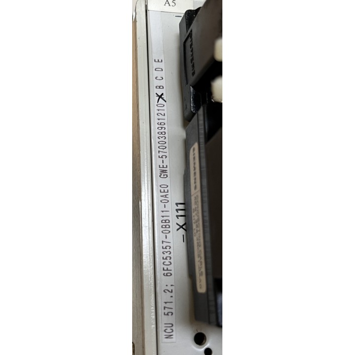 SINUMERIK 840D NCU571.2 Ref : 6FC5357-0BB11-0AE0 SIEMENS