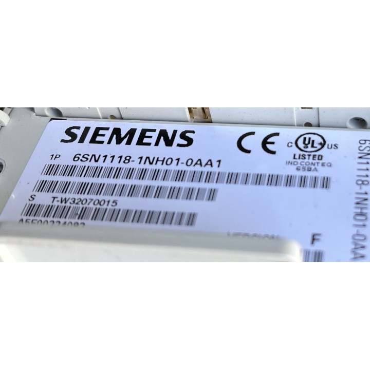 Carte SIEMENS 6SN1118-1NH01-0AA1