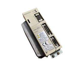 Variateur SERVOPACK YASKAWA SGDA-04VS