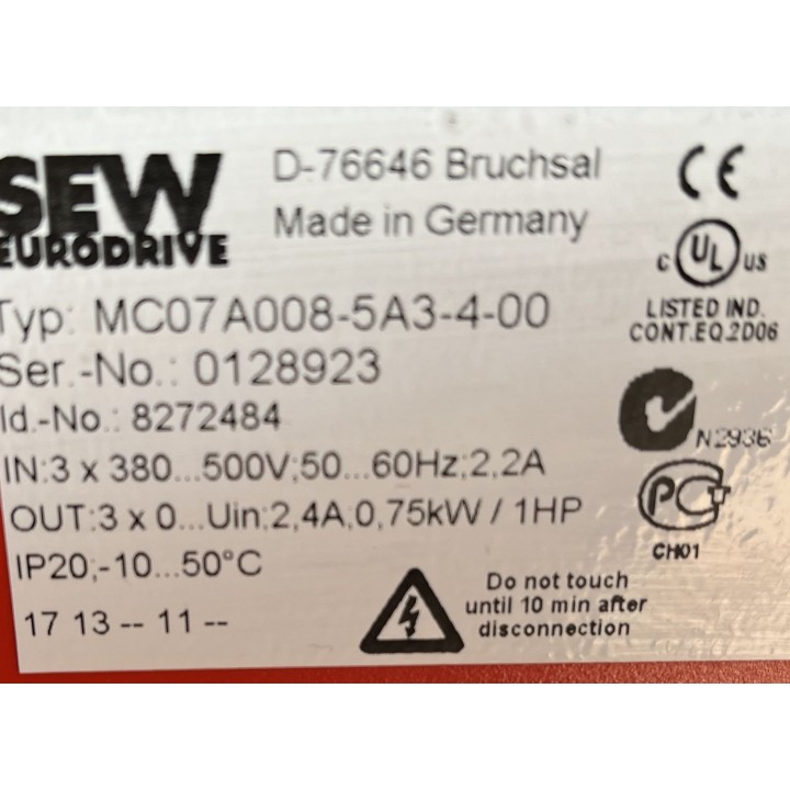 Variateur 0,75 kw SEW MC07A008-5A3-4-00