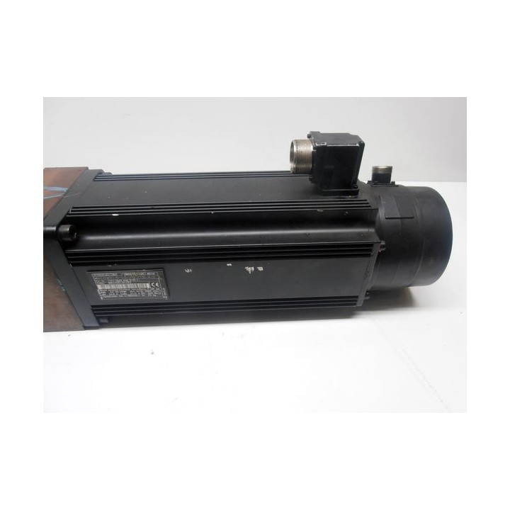 Indramat MAC 090C-0-GD-2-E/110-A-0 motor de imanes permanentes