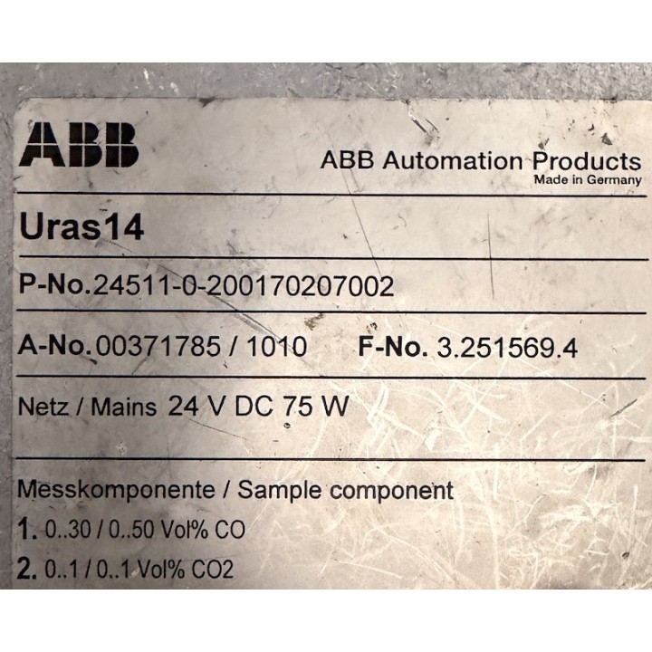 Analyseur ABB A02000 series 24031-0-111100000000ABB Uras14 00371785/1010