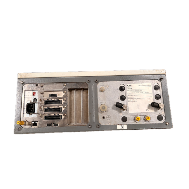 Analyseur ABB A02000 series 24031-0-111100000000ABB Uras14 00371785/1010