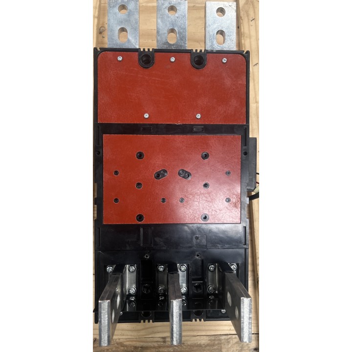 Disjoncteur Dorman Smith 1000A Y7J3P1000E MCCB 408-A4-14948-35