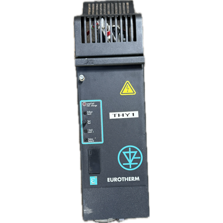 EUROTHERM TC1028 300A/415V/00/0V10/PA/FRA unité de contrôle