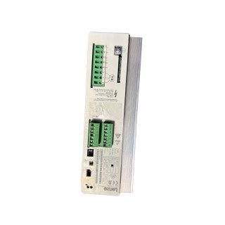 Lenze EVF8212-E 3,7 kW 400V d'occasion