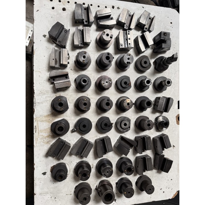 Lot de 70 portes outils VDI40 avec son présentoir