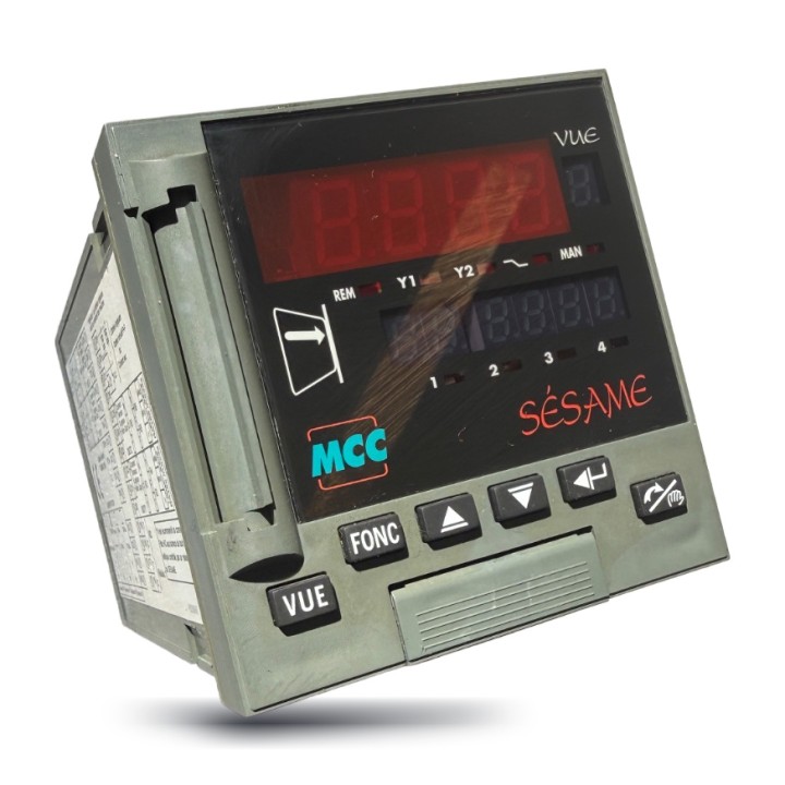 MCC I0 5000 U1 H1 P0 Régulateur/Indicateur SESAME C Multi-Tension