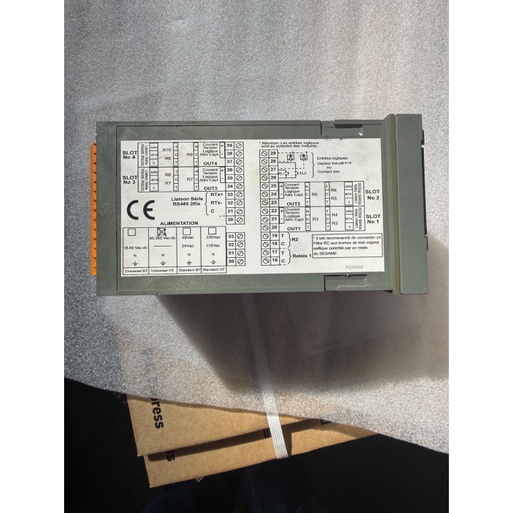 MCC I0 5000 U1 H1 P0 Régulateur SESAME C Multi-Tension