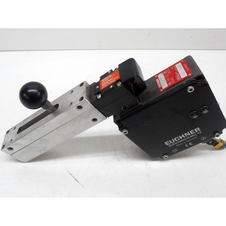 Euchner TZ1LEO24PG door safety