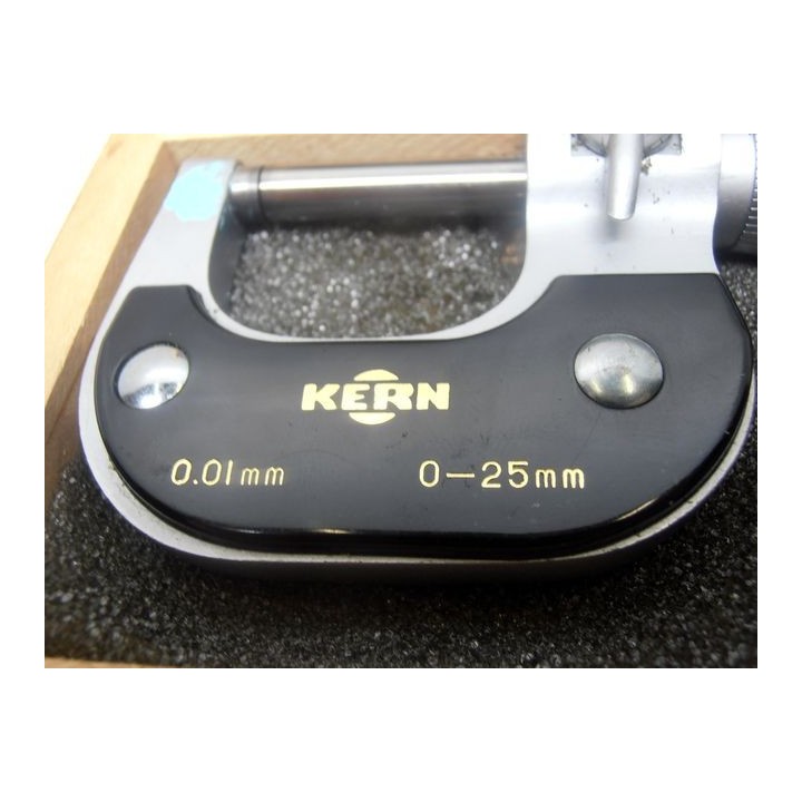 Micrometro KERN 0-25 mm