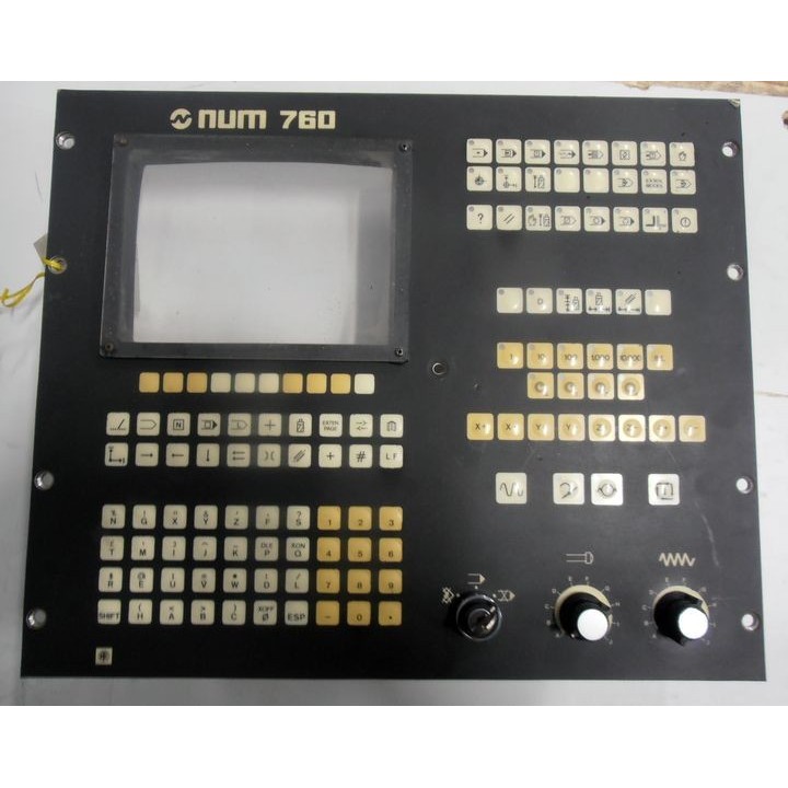 NUM 760F operator panel