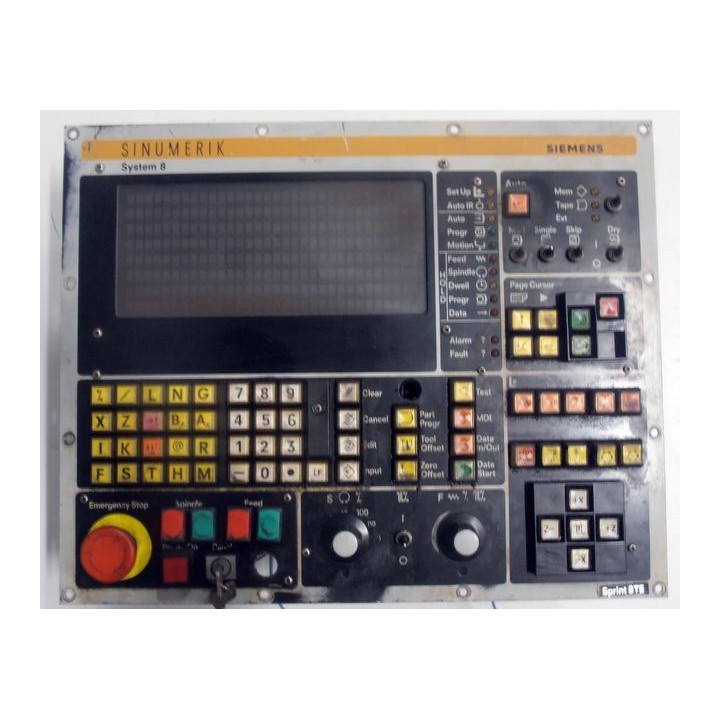SIEMENS SINUMERIK 8 operator panel