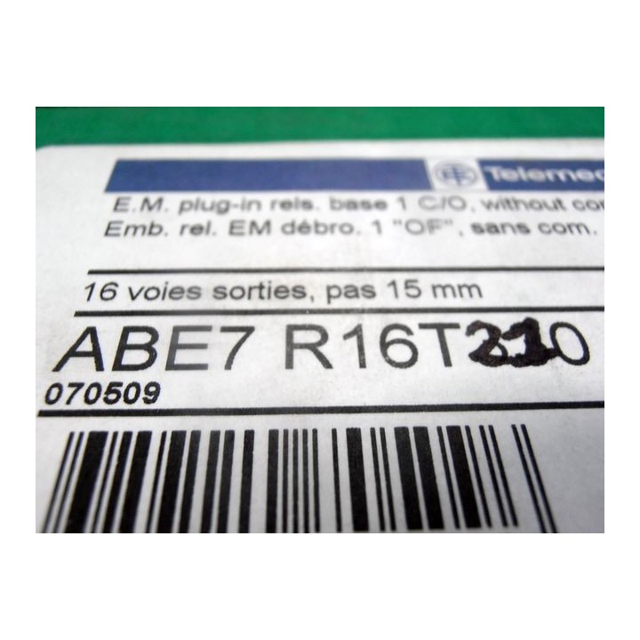 Base TELEMECANIQUE ABE7R16T210