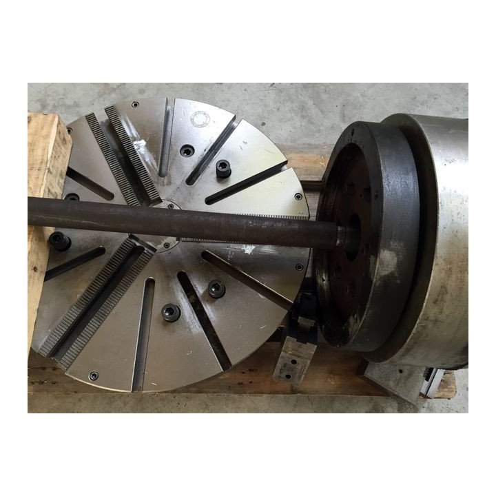 Mandrin diam 800 mm avec pot de serrage hydraulique