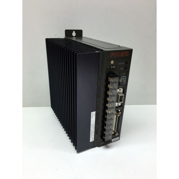 FUJI FVR015B7S-2KK SERVO power supply