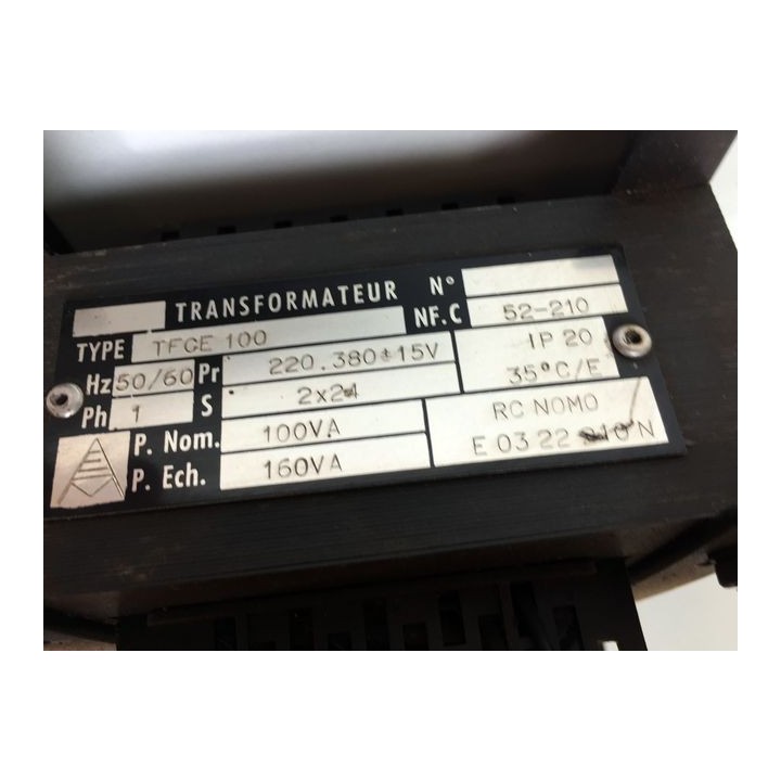 LEGRAND TFCE 100 transformer