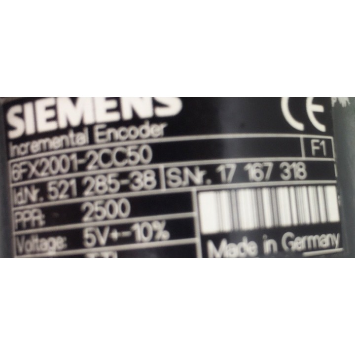 Moteur SIEMENS 1FT5072-0AF71-1-Z avec codeur incremental 6FX2001-2CC50