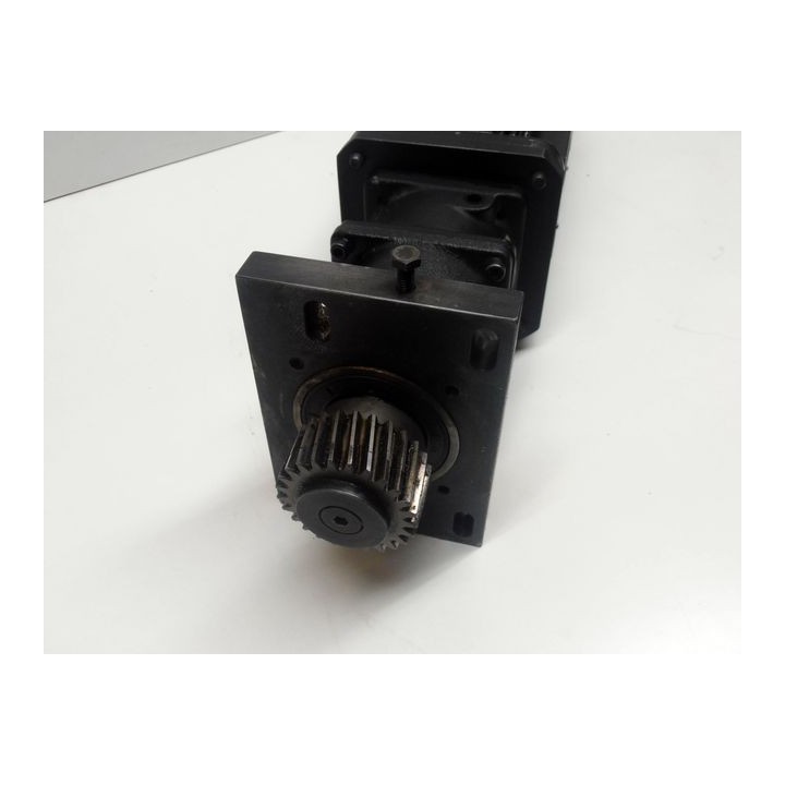 Motore Indramat 071B-0-KS-4-C/095 B-2/WI516LV