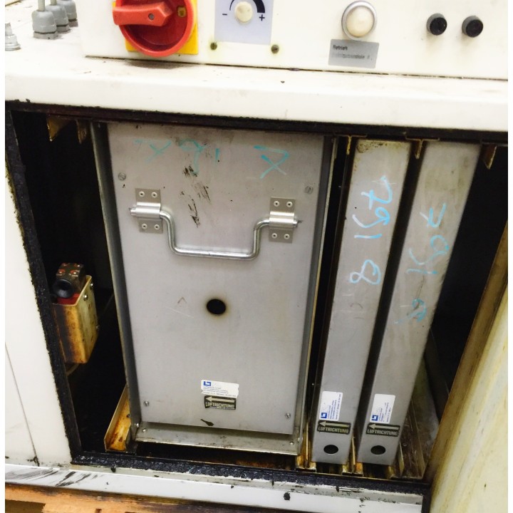 Aspirateur de brouillard d'huile LUFTTECHNIK AC 121 R/2/K