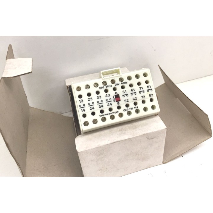 TELEMECANIQUE CA2-FN144 24V