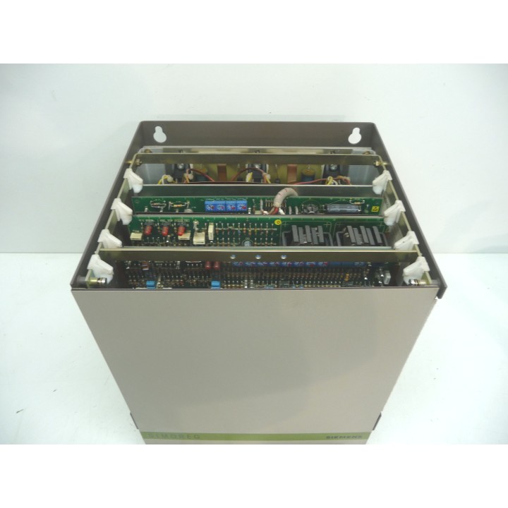 SIEMENS 35A 6RA2620-6DV55-0 servo unit