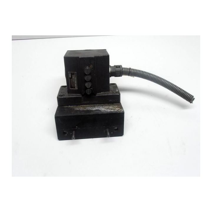 Balluff stop BNS 519-D4 D12-100-11