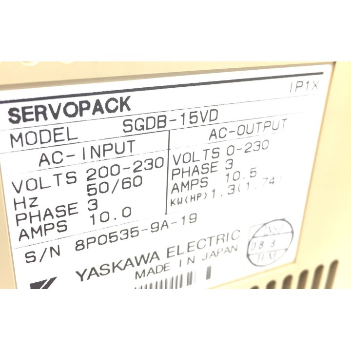 Variateur d'axe YASKAWA servopack SGDB-15VD