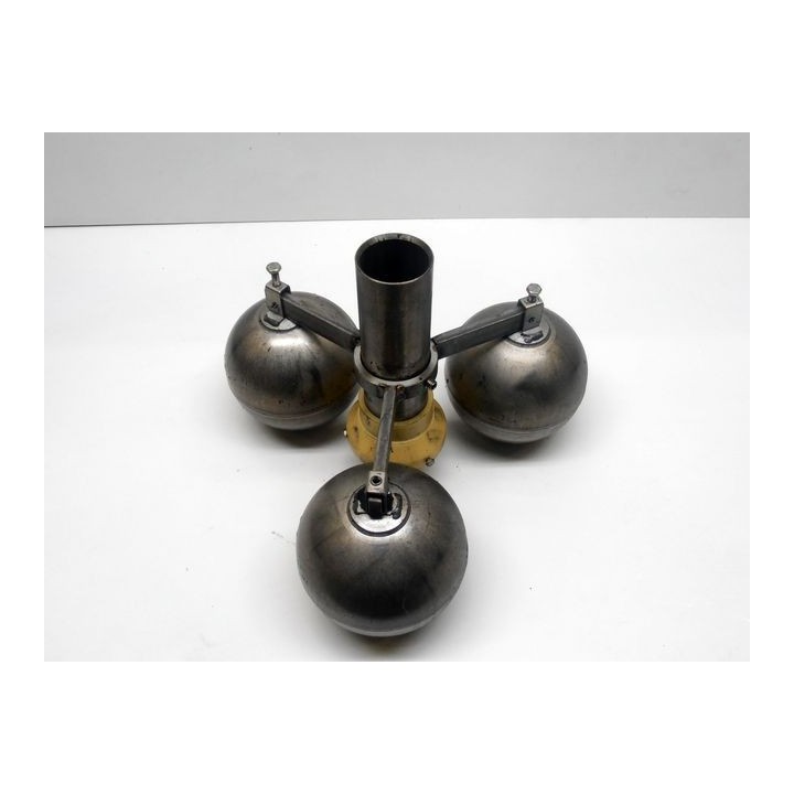 Float for filtration process