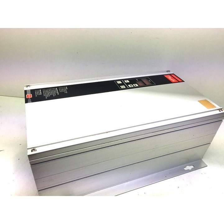 Variateur de vitesse DANFOSS VLT type 3003 175H8336 380-415V