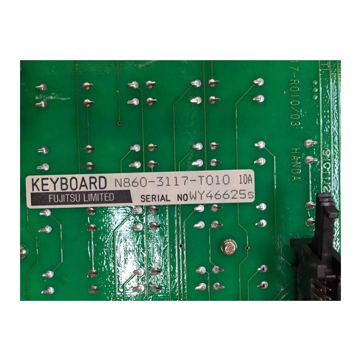 Clavier pupitre FANUC FUJITSU LIMITED NT860-3117-T010 10A