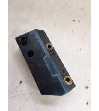 Sortie lubrifiant CMZ  TL20/10000/03