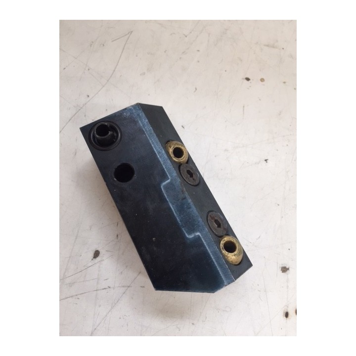 Sortie lubrifiant CMZ  TL20/10000/03