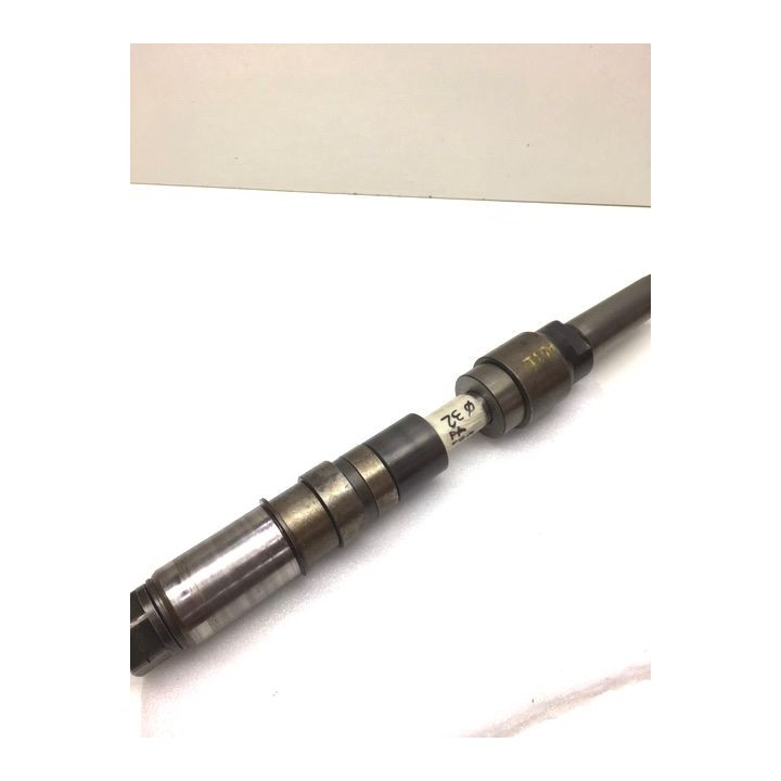 Arbre porte fraise pour tailleuse fraise mère PFAUTER PA300 DIAM 32 mm