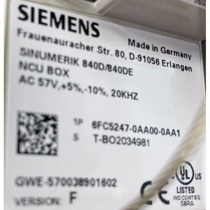 SIEMENS NCU BOX 6FC5247-0AA00-0AA1